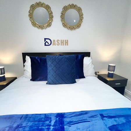 Charming 3-Bed Flat In Shepherds Bush - Sleeps 9 Londra Esterno foto