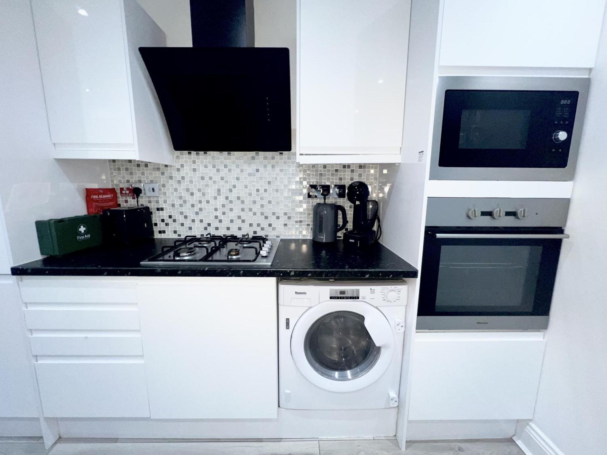 Charming 3-Bed Flat In Shepherds Bush - Sleeps 9 Londra Esterno foto