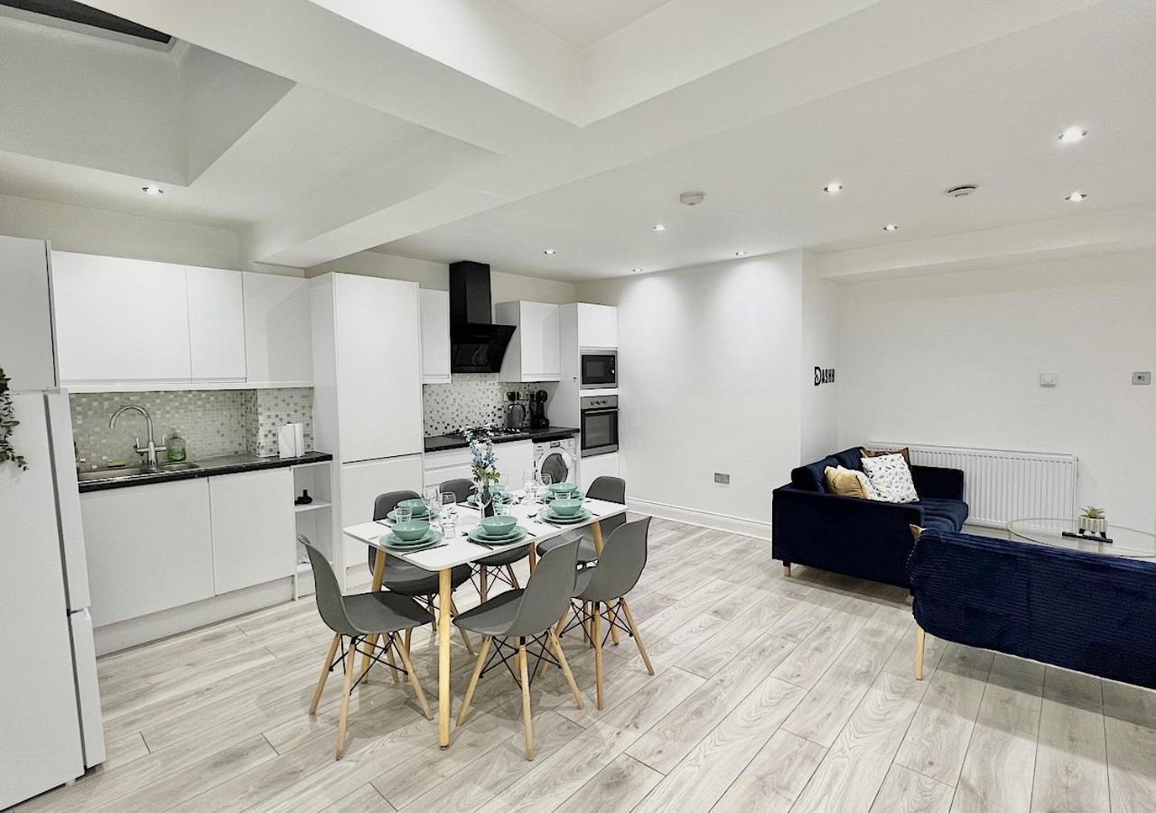 Charming 3-Bed Flat In Shepherds Bush - Sleeps 9 Londra Esterno foto