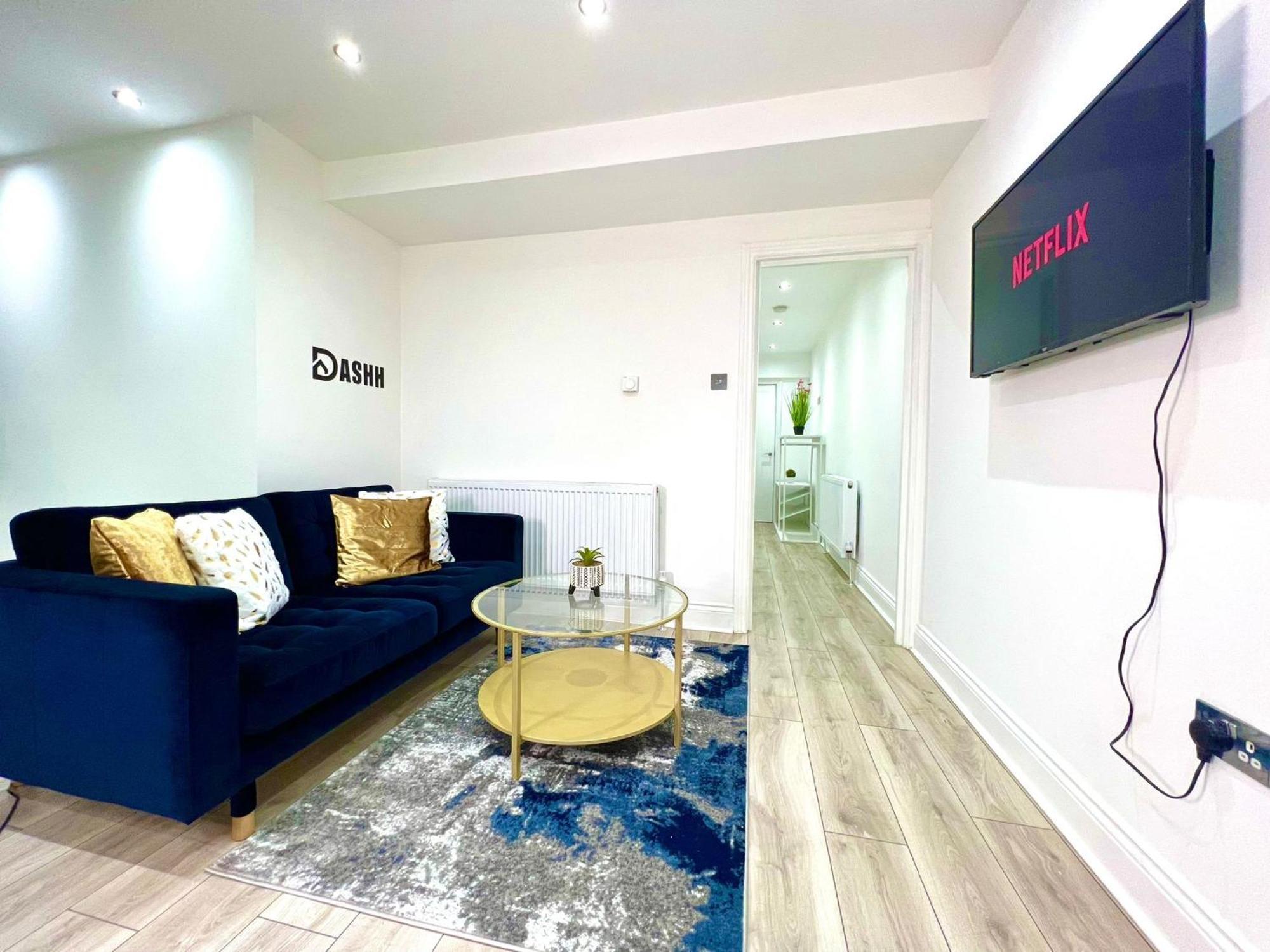 Charming 3-Bed Flat In Shepherds Bush - Sleeps 9 Londra Esterno foto